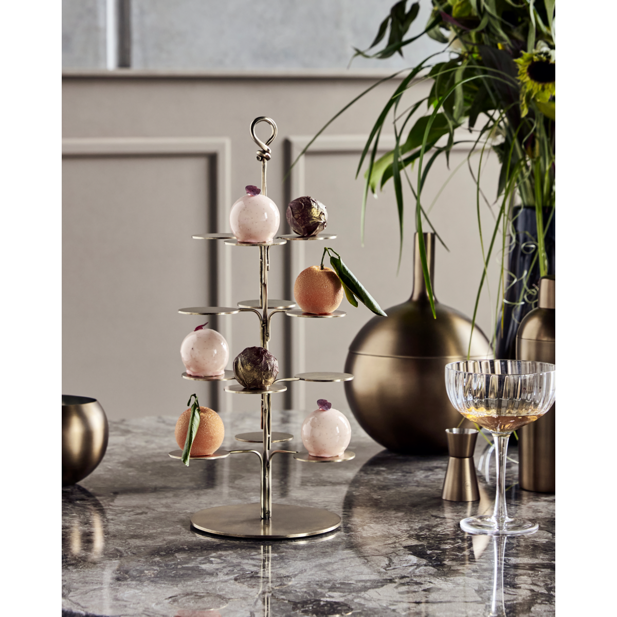 Etasjefat, HDSeny, Antikk messing