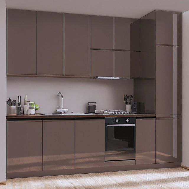 Uni lack taupe kontaktplast gir en moderne og ensfarget tone i brun. Denne er populær og fin til å fornye kjøkkenet og møbler.