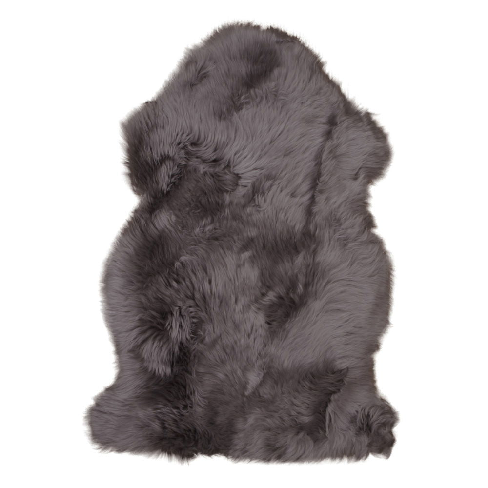 Grått lammeskinn fra House Nordic i nøytral farge – passer til de fleste hjem.