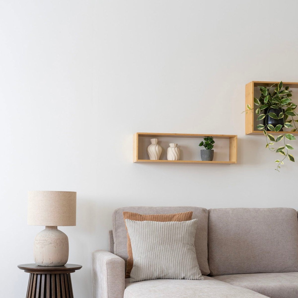 Ember vegghylle bambus natur 70 x 15 x 19,5 cm - Lindas Dekor