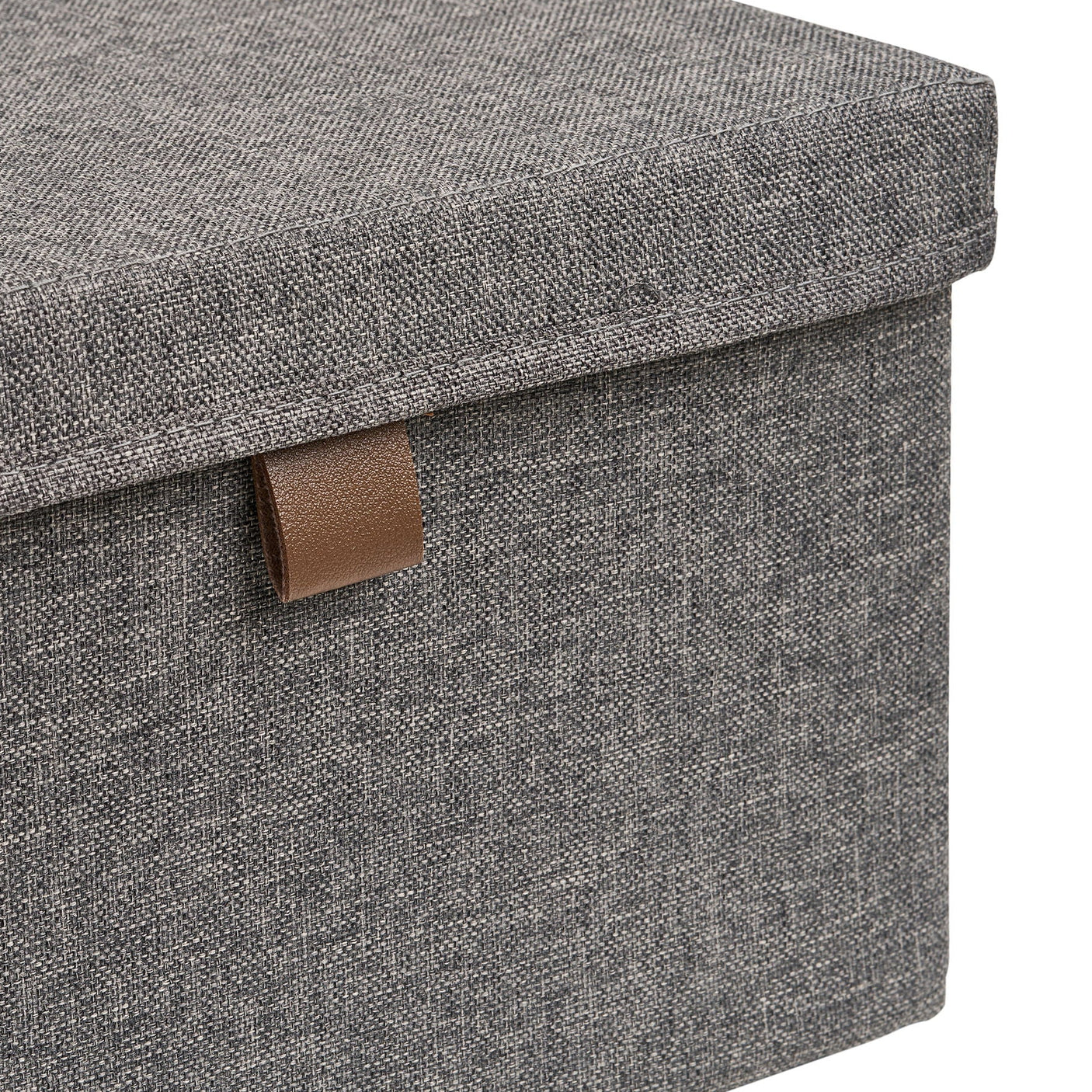 Nærbilde av lokk og PU-håndtak