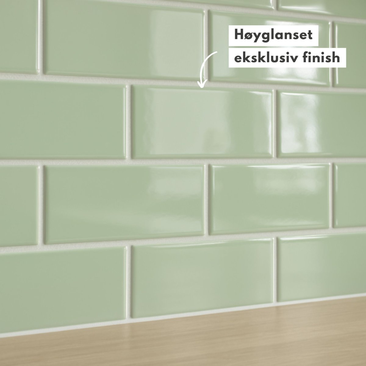 Närbild av Subway Sagegröna flisor med högglansad och exklusiv finish.