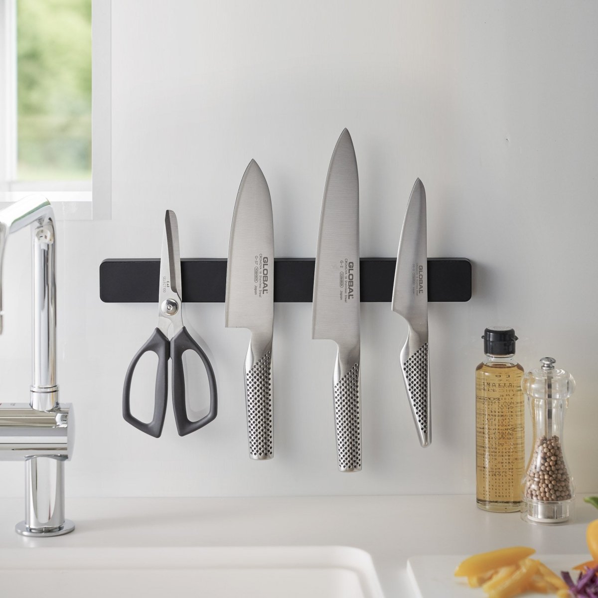 Magnetisk knivholder sort - Lindas Dekor