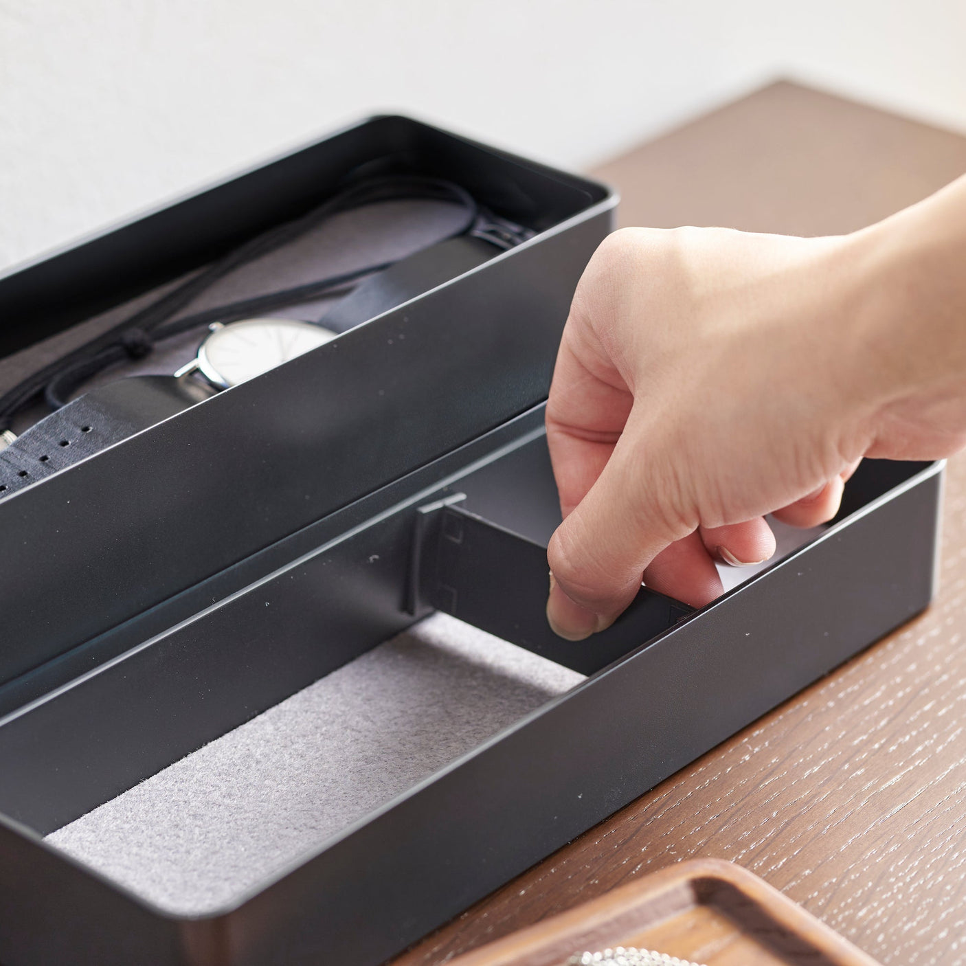 Perfekt oppbevaring av ringer, armbånd og annet tilbehør.