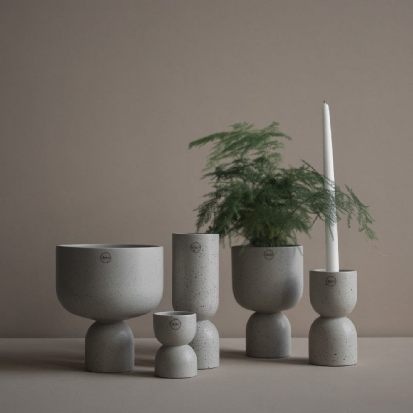 DBKD Post potte beige liten