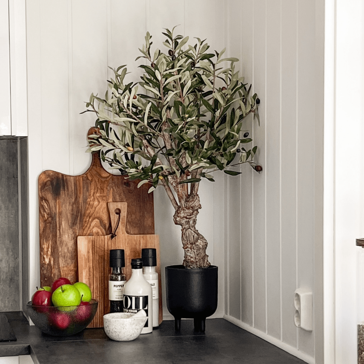 Kunstig oliventre 80 cm i potte fra Mr. Plant