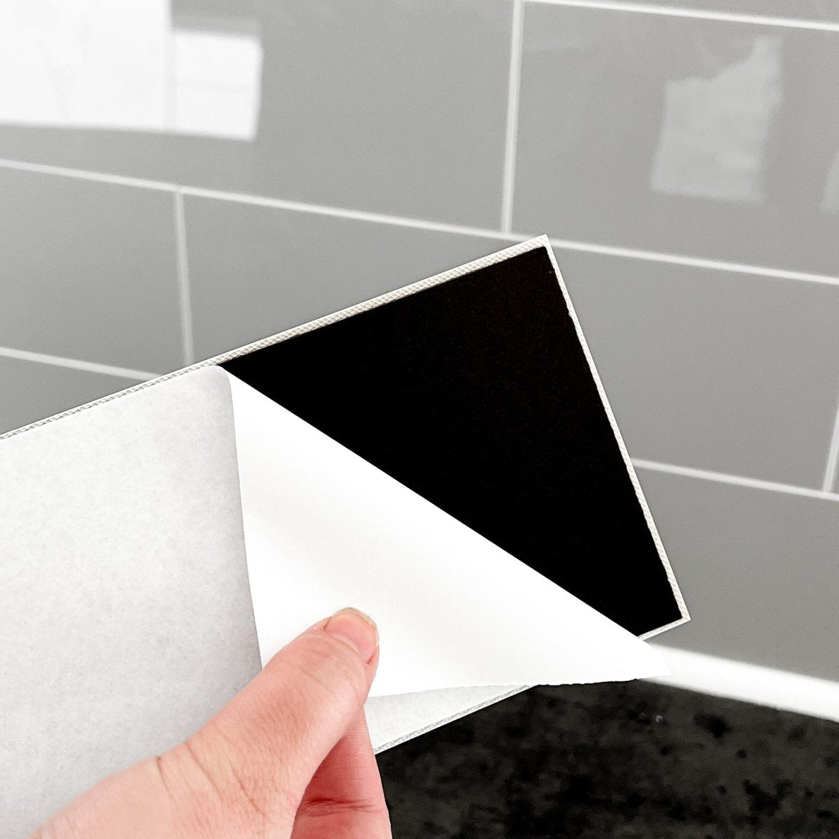24 - pk Hailey grå selvklebende veggfliser - Lindas Dekor