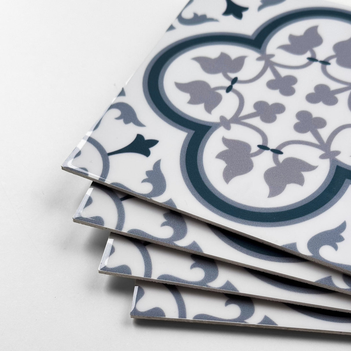 Vareprøve: Amanda selvklebende veggfliser