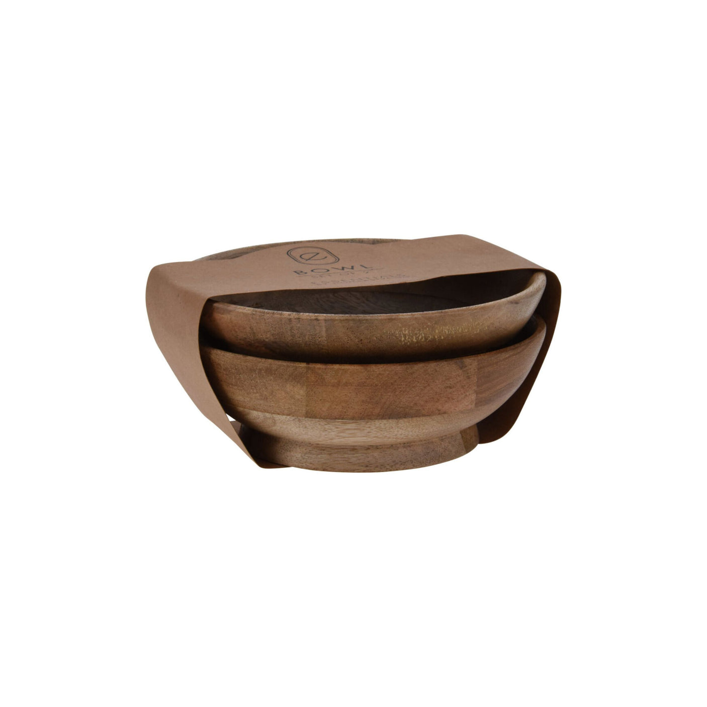 Naturlige treskåler i mørkt treverk, stablet og klare til bruk eller gave.