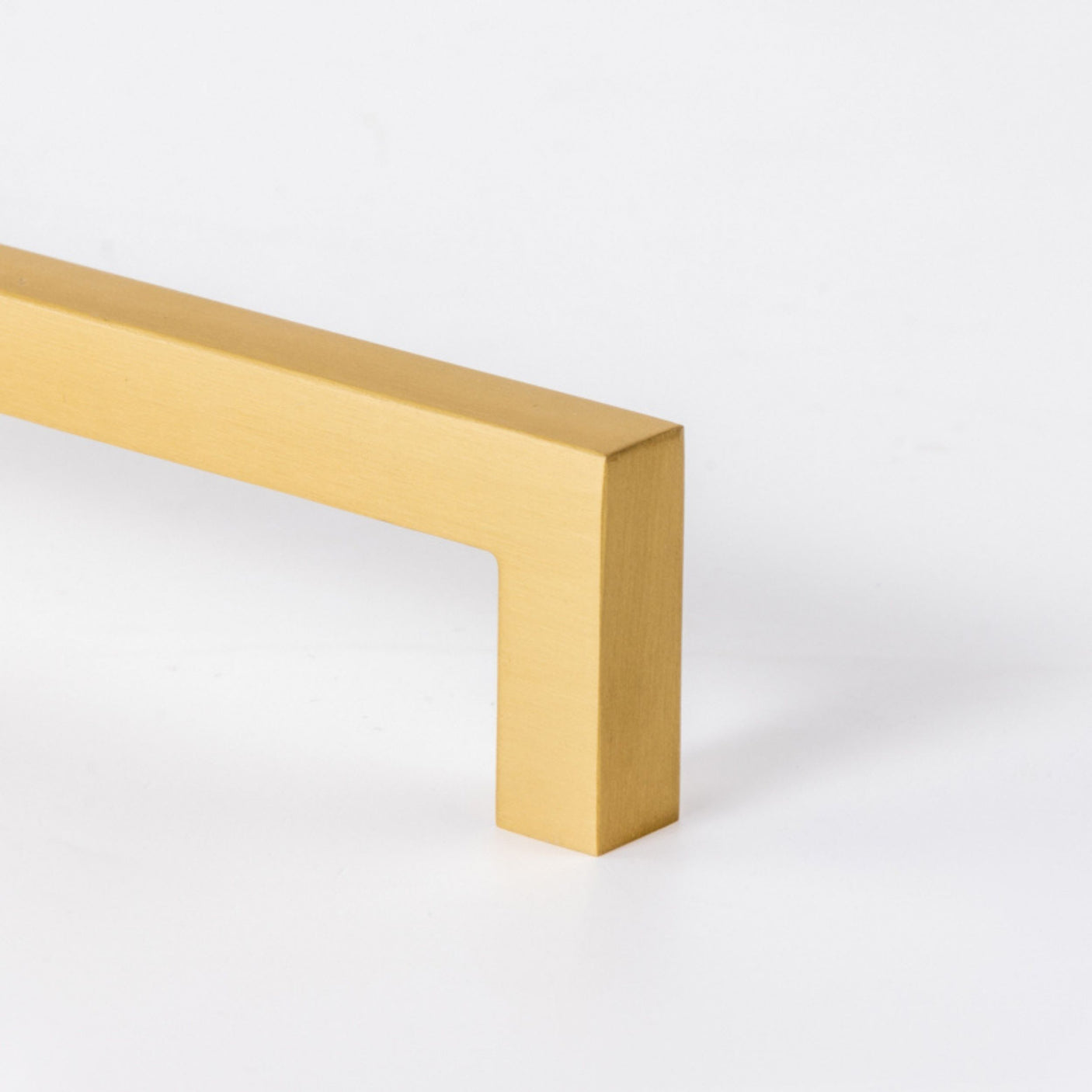 Kairo håndtak børstet messing