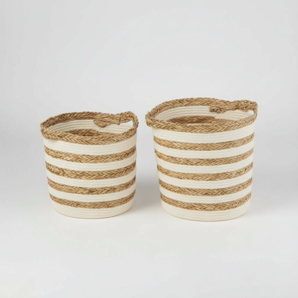 Kurvesett 2 stk med stripet design, håndlaget av gress og bomull
