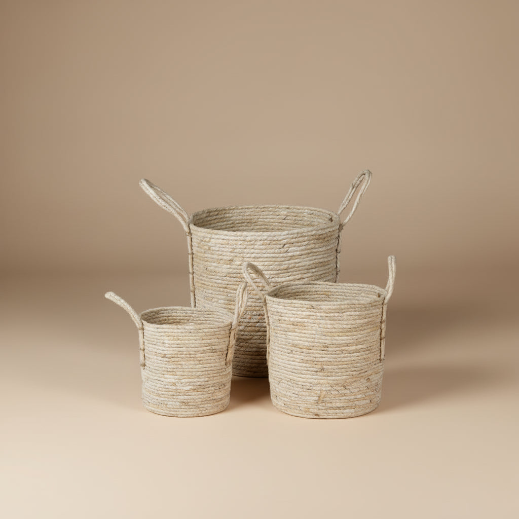 Rundflettede kurver i naturlig maiblad - sett med 3 størrelser til oppbevaring