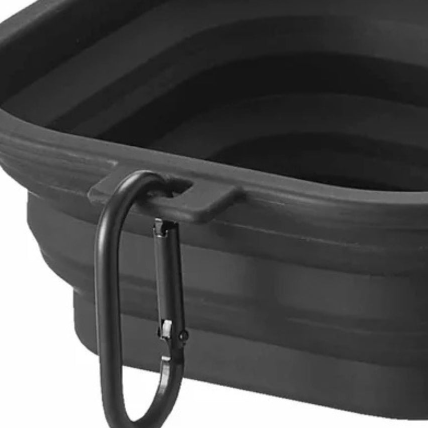 Praktisk silikon hundeskål som kan foldes sammen for enkel transport