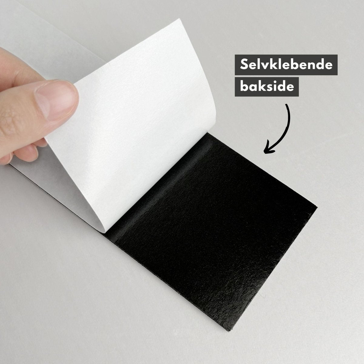 24 - pk Louise gloss antrasitt selvklebende veggfliser - Lindas Dekor