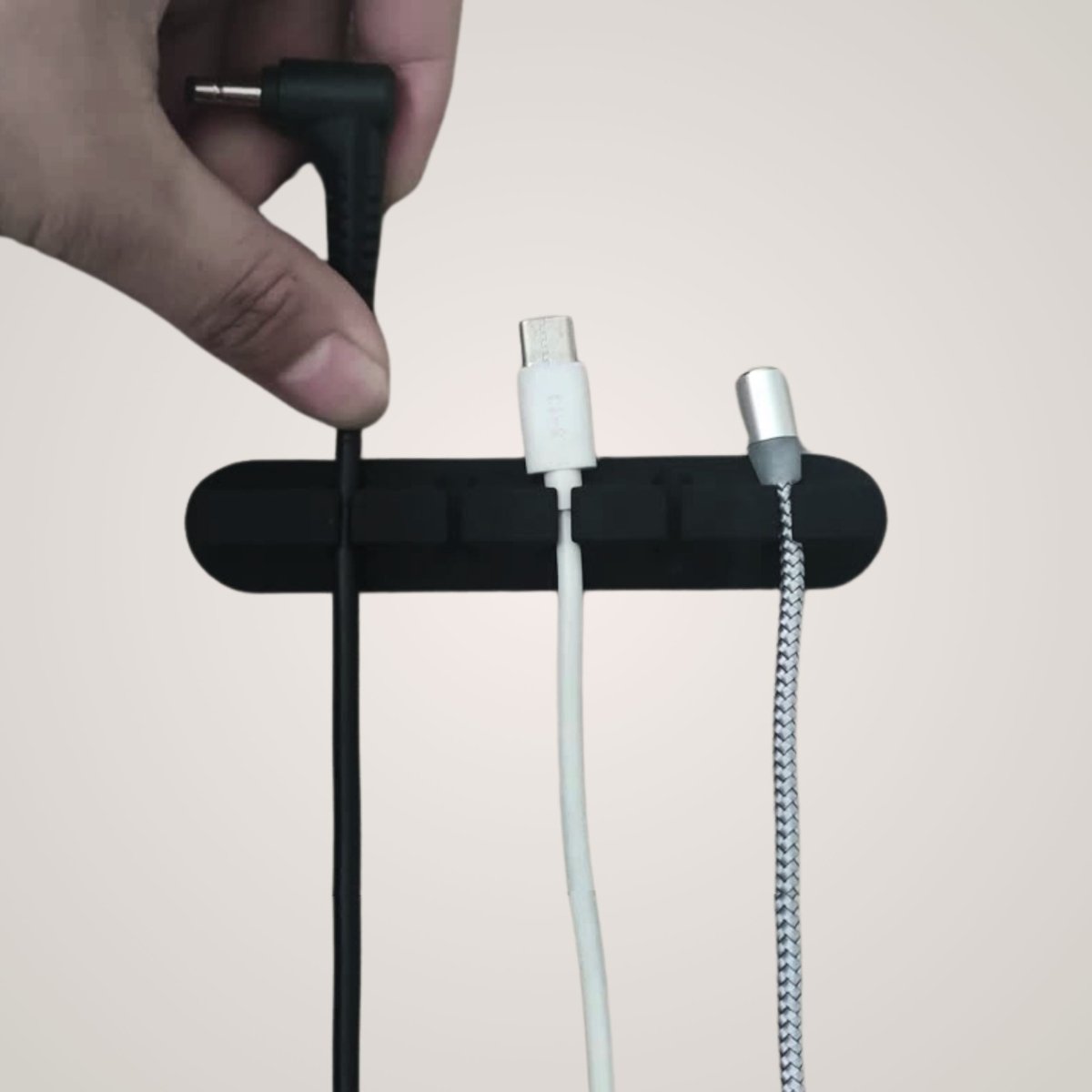 Ledningsholder med 5 hull - Lindas Dekor