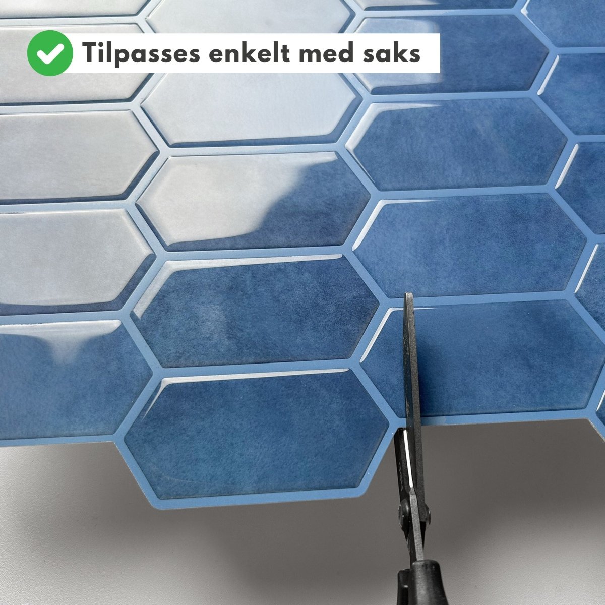 Vareprøve: Alexandra blå selvklebende veggfliser - Lindas Dekor