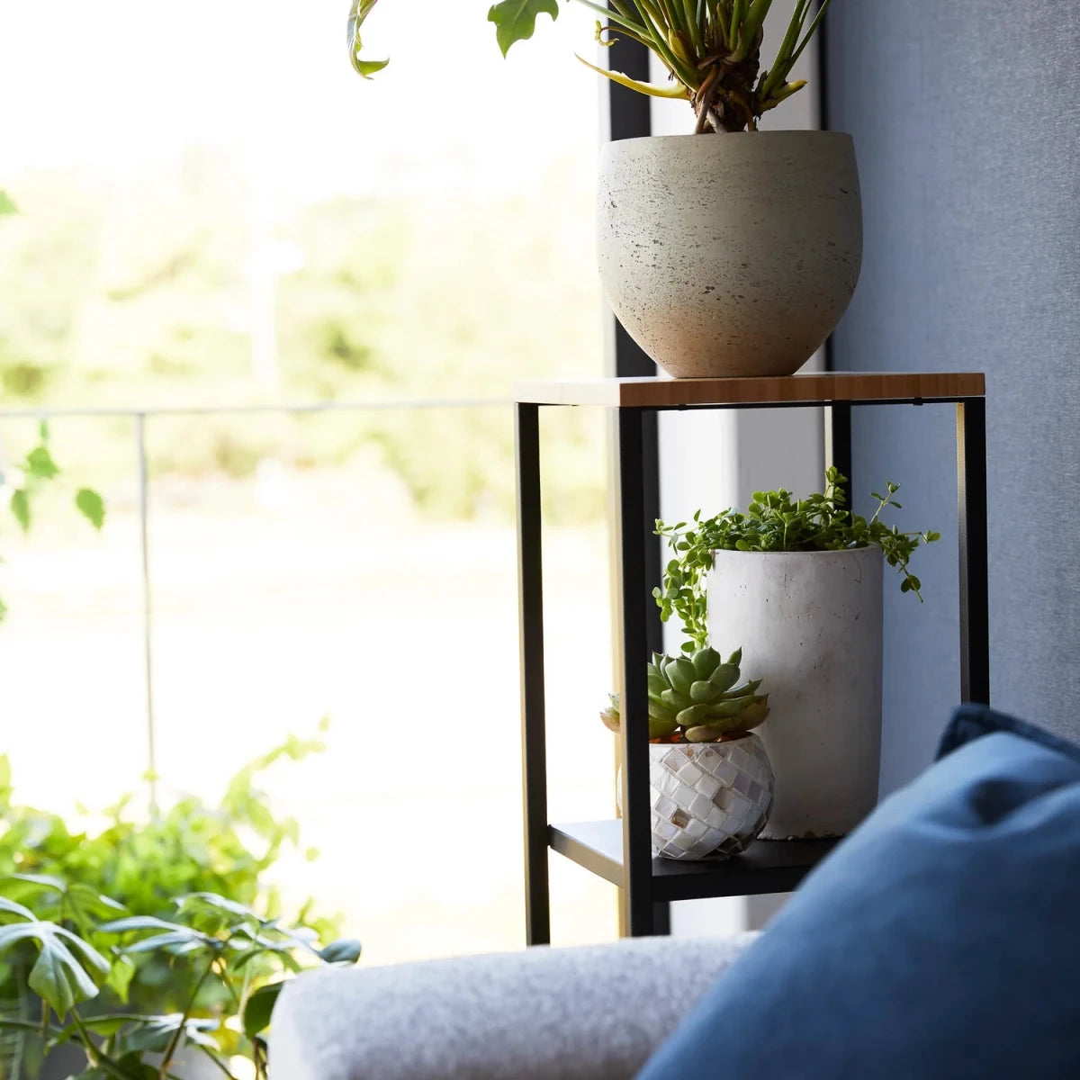Sidebord med hylle sort 80 x 25 cm - Lindas Dekor