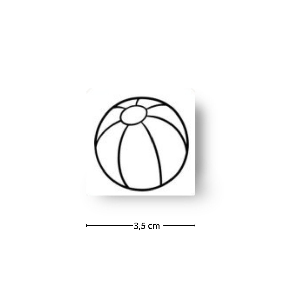 Rund etikett med ballikon og 3,5 cm mål, perfekt til merking av lekekasser og ryddig organisering på barnerom.