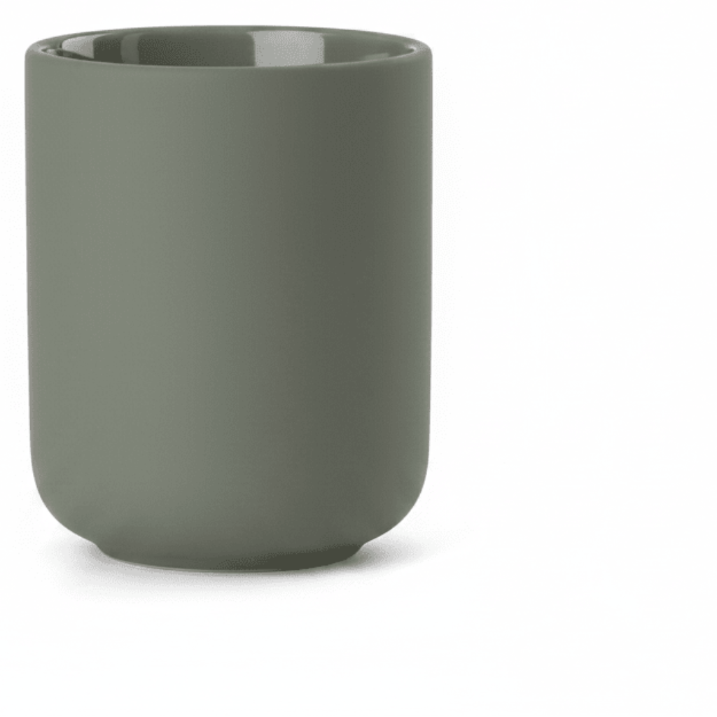 Tannbørsteholder Ume Olive Green hvit bakgrunn – matt keramikk Ø8 x 10 cm, Zone Denmark
