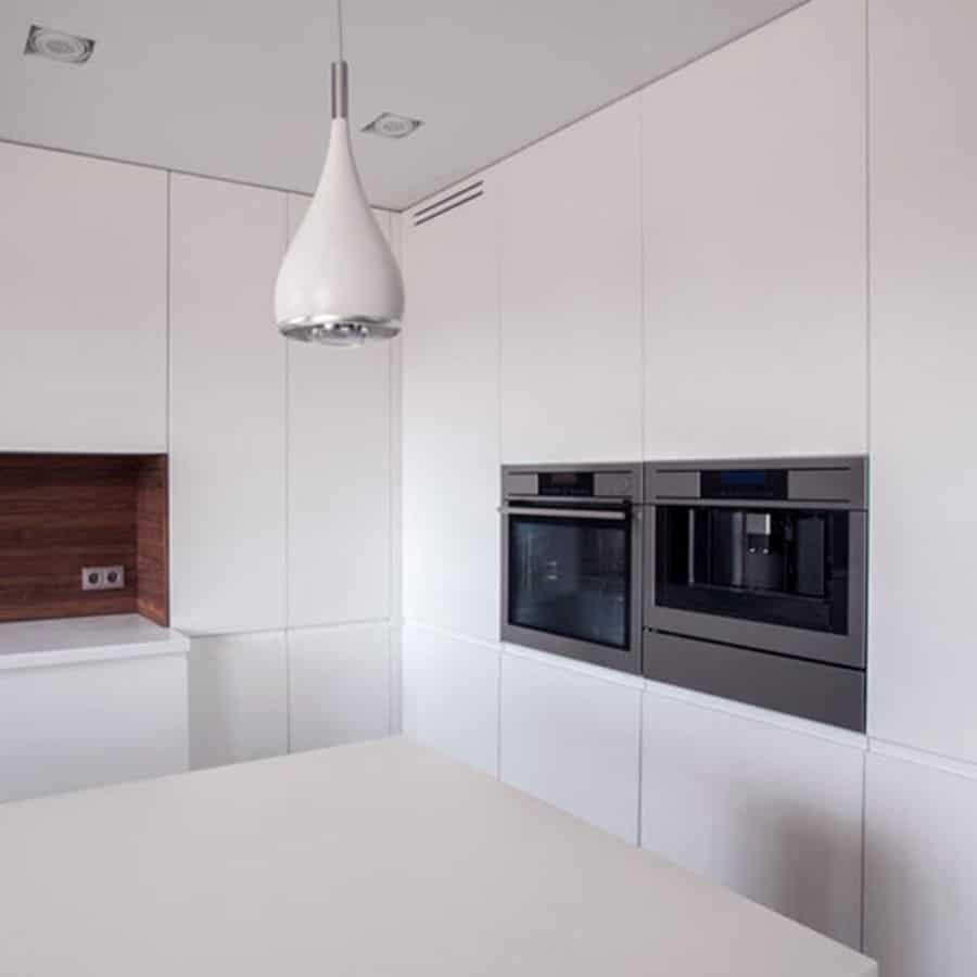 Uni Matt hvit kontaktplast