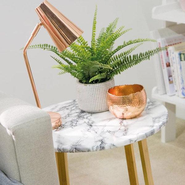 Marmor hvit/sort kontaktplast