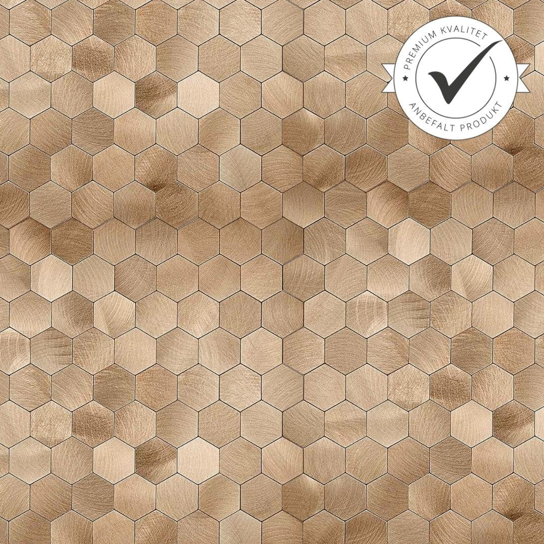 Moderne kobberfliser med metallisk glans og sterk selvklebende bakside.