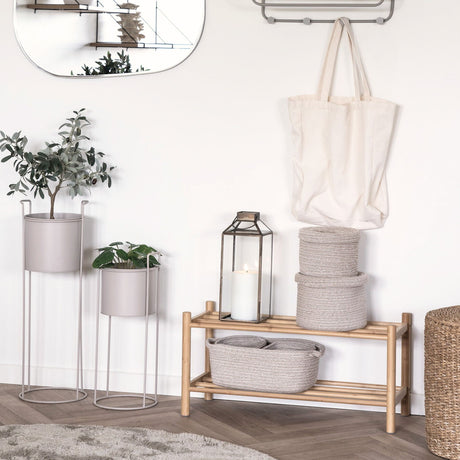 Flettede oppbevaringskurver med lokk til leker og småting, rustikk nordisk design