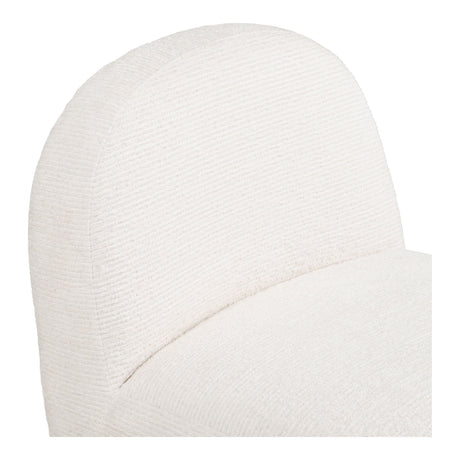 Milo Lounge stol med svingfunksjon sett forfra og fra siden