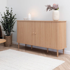 Naturfarget Nikko skjenk 140 cm bred fra House Nordic