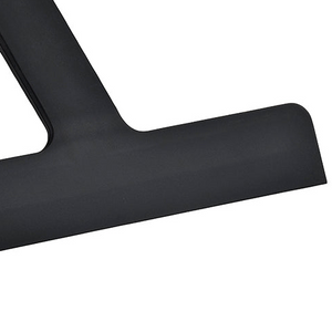 Nærbilde av sort silikon skraper fra Ume serien