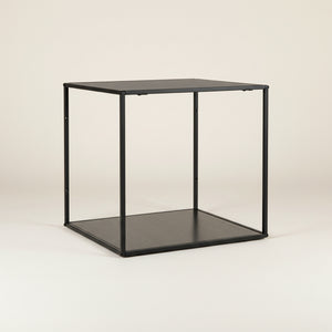 Vita vegghylle svart sort ramme 36 x 36 cm - Lindas Dekor