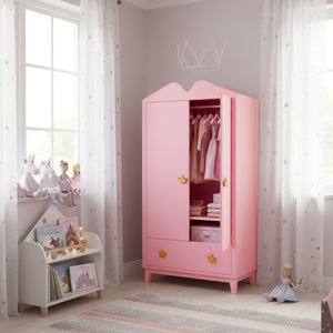 Matt rosa kontaktplast til skapdører – forny møbler raskt og budsjettvennlig