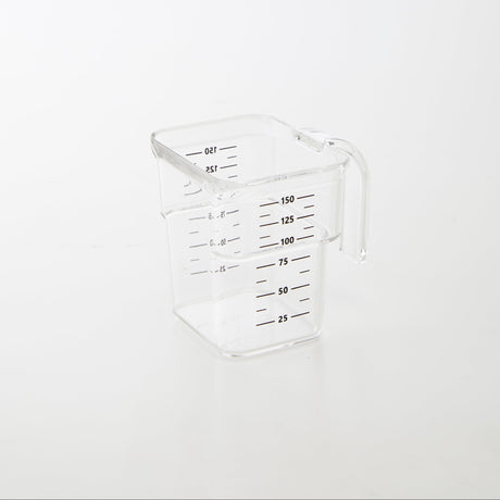 Moderne oppbevaringsboks for hunde- og kattemat.