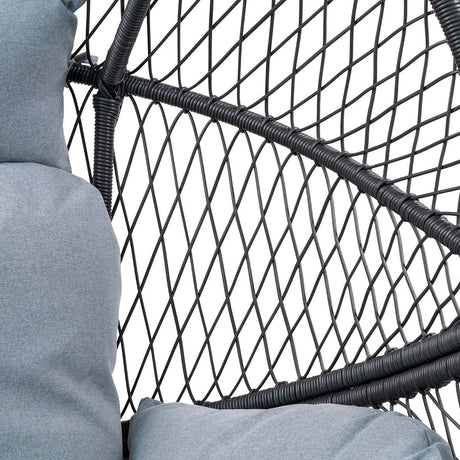 Loungestol utendørs med høy rygg og sort flettet polyrattan