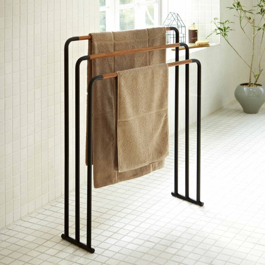 Håndklehenger sort 70 x 83 cm - Lindas Dekor