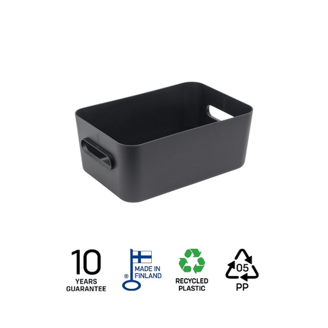 SmartStore Comfort M förvaringskorg i koksgrå resirkulerad plast, tillverkad i Finland med 10 års garanti