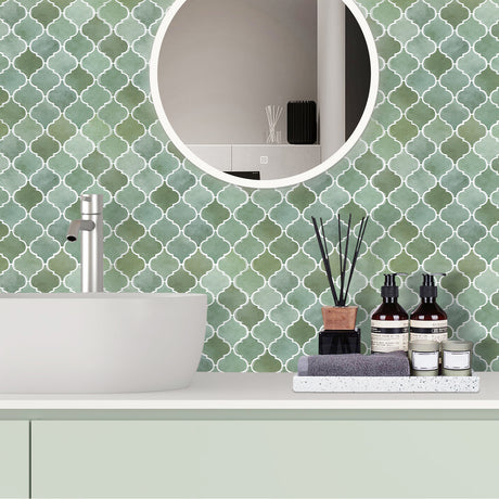 Fliser i grønt design som kombinerer funksjonalitet og estetikk.