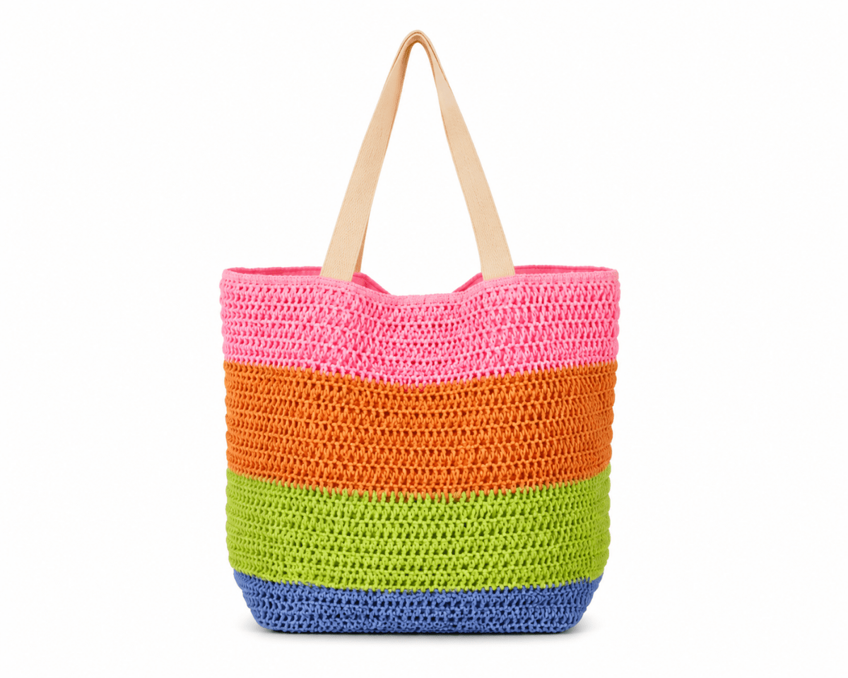 Heklet strandbag med skulderstropper til sommerbruk
