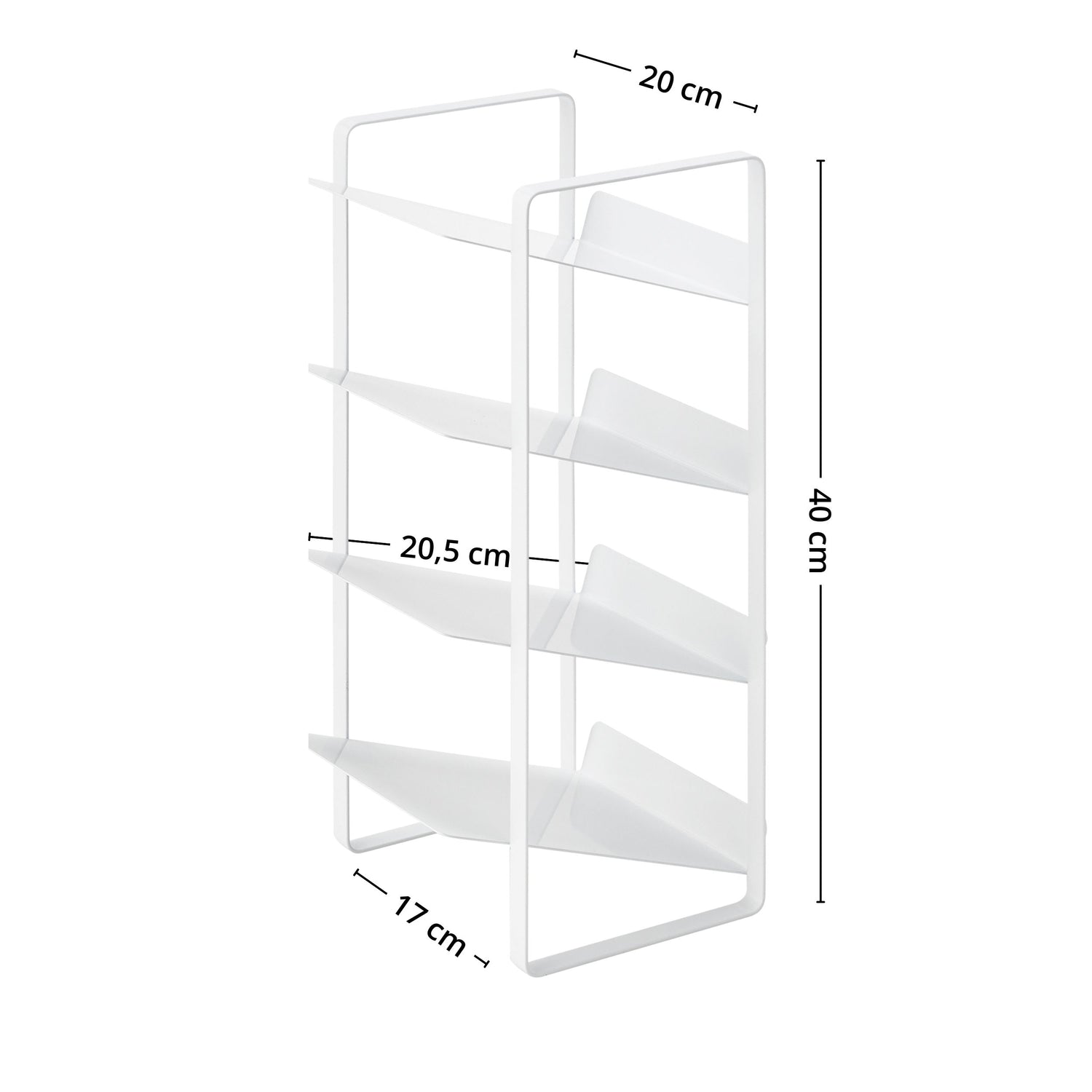 Plassbesparende flaskeholder med skrå hyller som holder flaskene stabile og lett tilgjengelige.