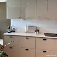 Subway hvit fliser med hvite fuger