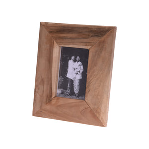 Klassisk fotoramme i tre med mørk finish