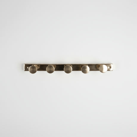 sølv knaggrekke i metall med fem kroker