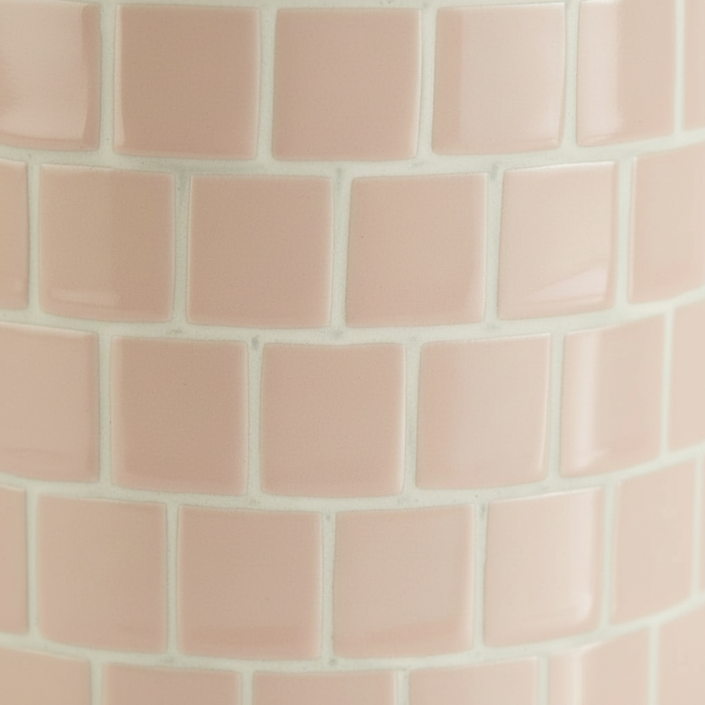 Detaljbilde av rosa keramikkpotte med elegant glansfinish, 12x12 cm detajbilde