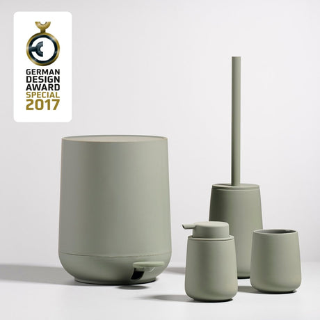 Prisvinnende Nova fra Zone Denmark Matcha Green baderomsserie samlet 