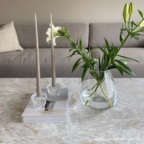 Selvklebende Cortes marmor folie – enkel montering på glatte flater
