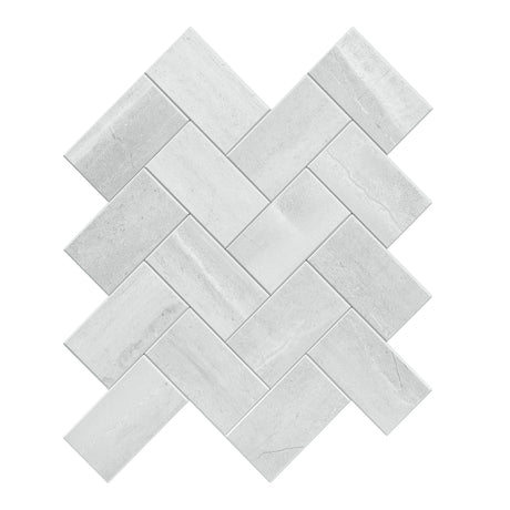 Vilde selvklebende fliser i lysegrått med fiskebensmønster.