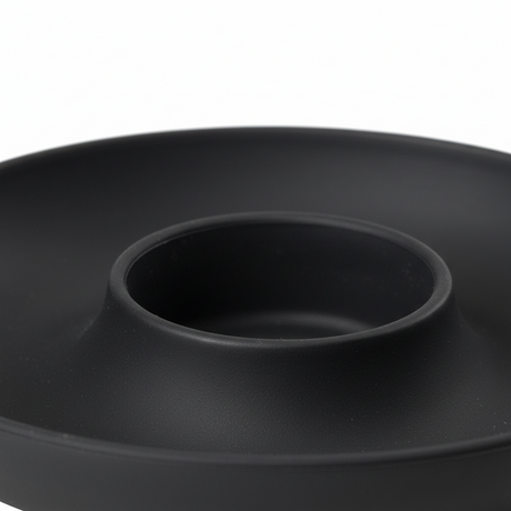 Sorte eggeglass med praktisk holder til frokostbord og brunch