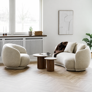 House Nordic Hawkes 2,5-seter – kompakt sofa i lys sandfarge