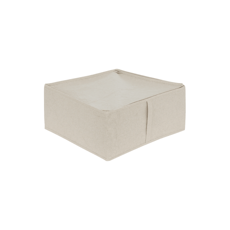 Beige oppbevaringsboks med lokk i tekstil, stiv modell med håndtak foran til oppbevaring av klær, sengetøy og tilbehør.