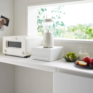 Kompakt oppbevaringsboks til kjøkkenbenk i hvit utførelse